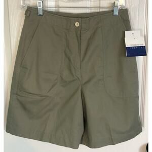 NWT Liz Claiborne Lizsport Army Green Bermuda Shorts Adjustable Waist: Size 6